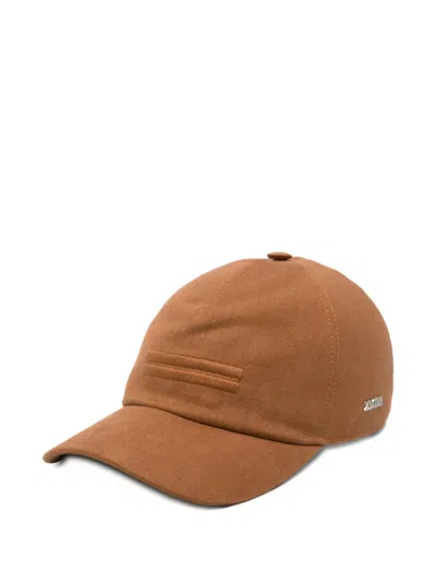 Zegna Lined Metal Logo Cap With Tonal Embroidery In Marrone