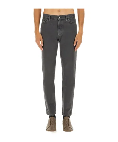 ZEGNA ZEGNA LOGO PATCH STRAIGHT-LEG PANTS