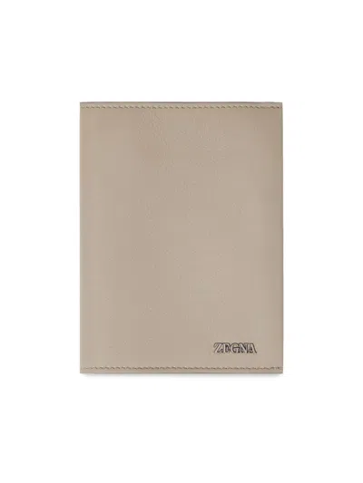 Zegna Secondskin Passport Case In Brown