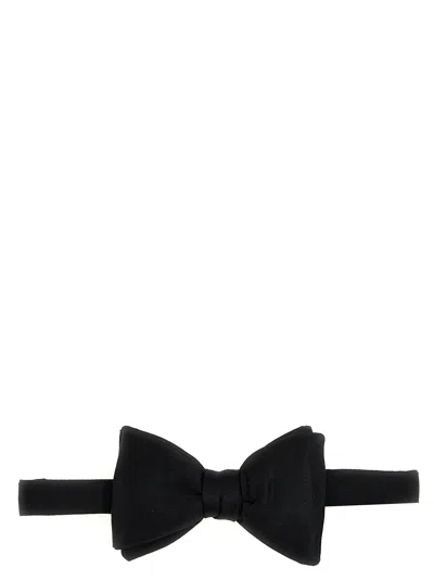Zegna Men's Pre-tied Silk Bow Tie In Black