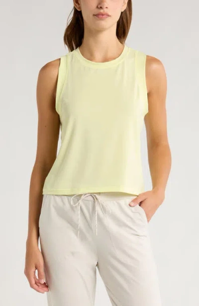 Zella Breathe Active Tank In Green Finch