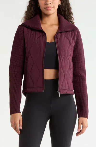 Zella Cascade Quilted Hybrid Jacket In Burgundy