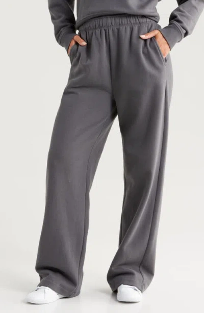 Zella Cloud Fleece Straight Leg Sweatpants In Grey Forged