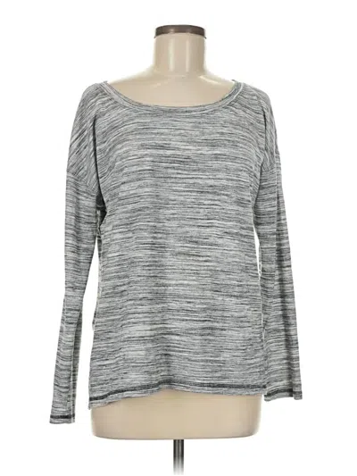 Pre-owned Zella Long Sleeve T-shirt In Gray