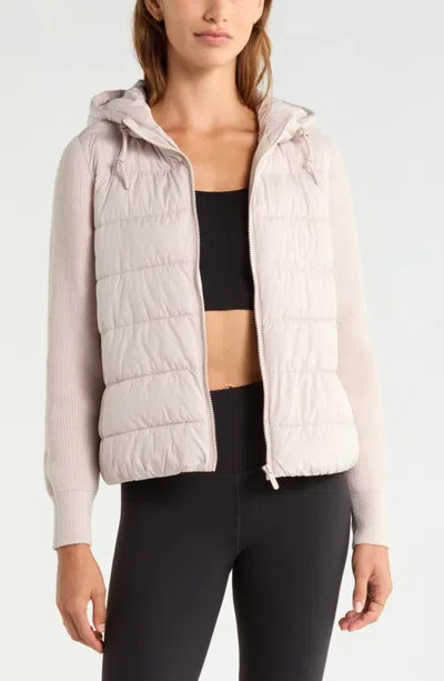 Zella Lumen Hybrid Quilted Jacket In White