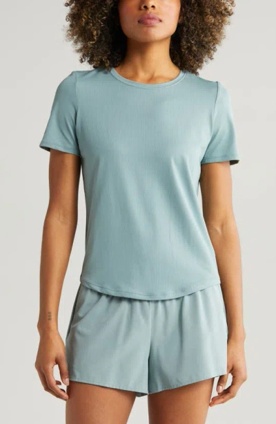 Zella Motivate Perforated Crewneck T-shirt In Thunder