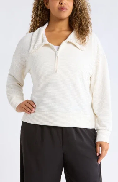 Zella Ottoman Half Zip Pullover In White