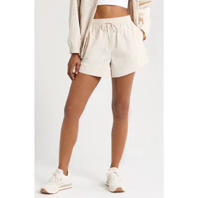 Zella Road Trip Crinkle Nylon Shorts In Grey Moonbeam
