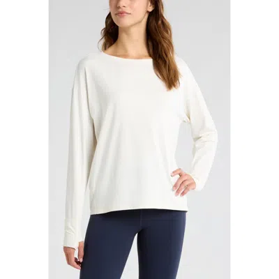 Zella Seamless Jacquard Long Sleeve T-shirt In Ivory Abstract Spots