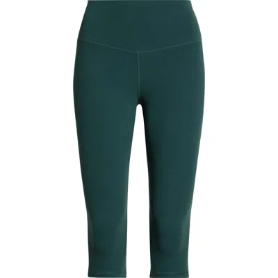 Zella Studio Luxe High Waist Capri Leggings In Green