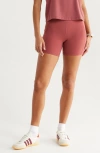 Zella Studio Luxe Pocket Bike Shorts In Brown
