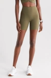 Zella Studio Luxe Pocket Bike Shorts In Olive Night