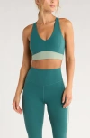Zella Studio Luxe V-neck Racerback Sports Bra In Green