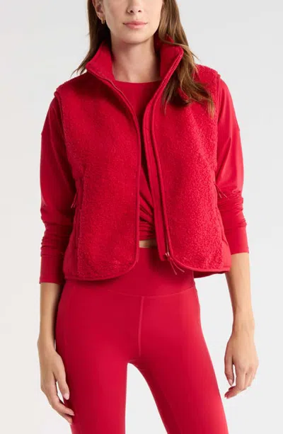 Zella Summit Faux Shearling Hybrid Vest In Red Jester