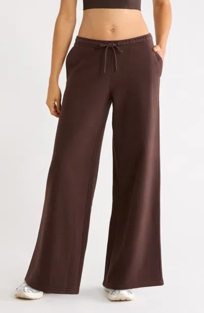 Zella Ultra Cozy Fleece Wide Leg Pants In Brown