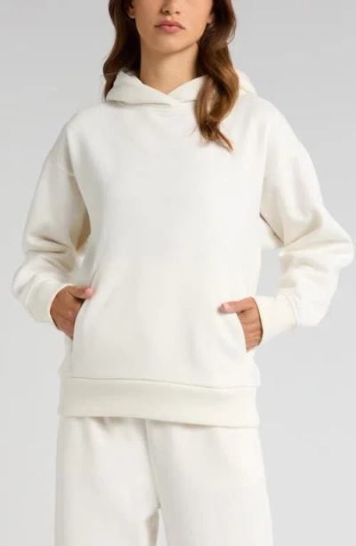 Zella Ultra Cozy Pullover Hoodie In Ivory Egret