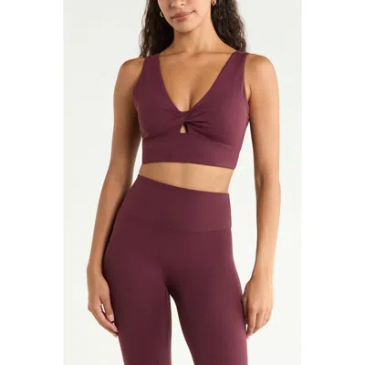 Zella Zen Twist Sports Bra In Burgundy