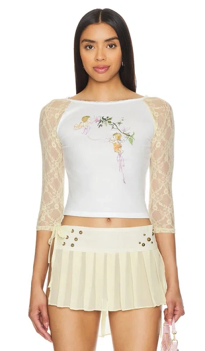 Zemeta Cupid Print Lace Sleeve Top In Ivory