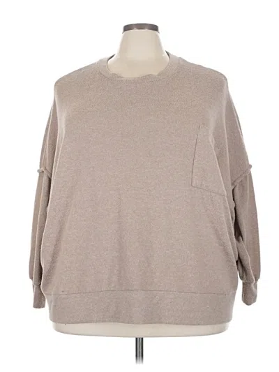 Pre-owned Zenana 3/4 Sleeve T-shirt In Brown