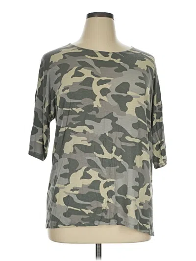Pre-owned Zenana 3/4 Sleeve T-shirt In Gray
