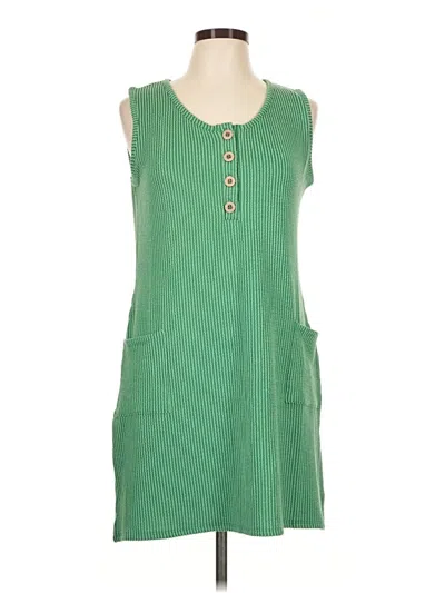 Pre-owned Zenana Casual Dress In Green