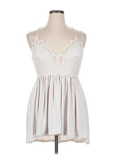 Pre-owned Zenana Cocktail Dress In White