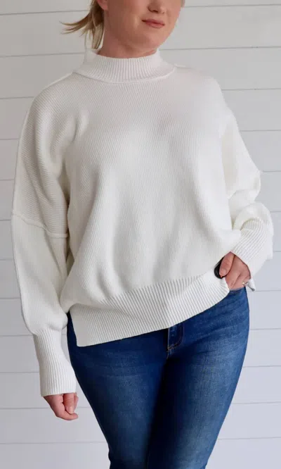 Zenana Grace Oversized Sweater In White