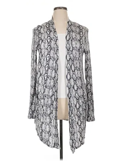 Pre-owned Zenana Kimono In Silver
