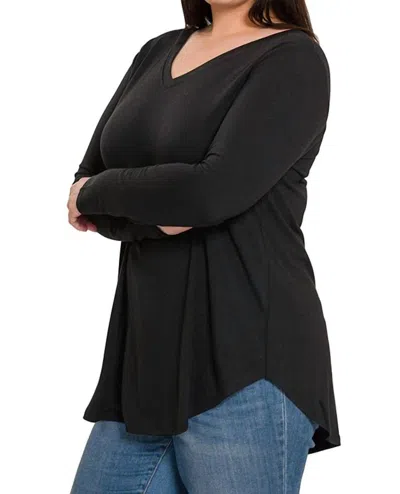 Zenana Long Sleeve Round Neck Hem Top Plus In Black
