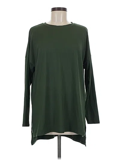Pre-owned Zenana Long Sleeve T-shirt In Green