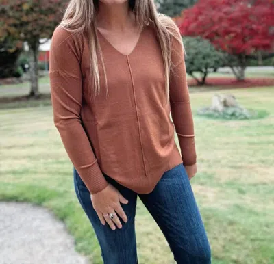 Zenana Murphy Sweater In Heather Camel In Brown
