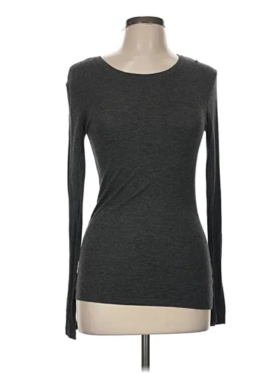 Pre-owned Zenana Outfitters Long Sleeve T-shirt In Gray