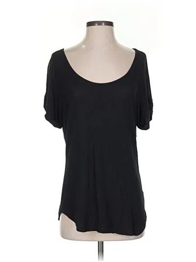 Pre-owned Zenana Outfitters Short Sleeve T-shirt In Black