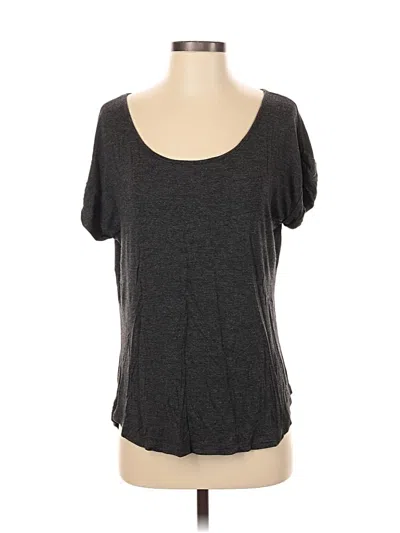 Pre-owned Zenana Outfitters Short Sleeve T-shirt In Gray
