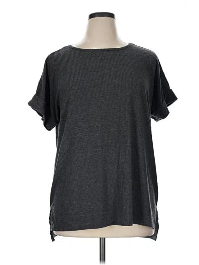 Pre-owned Zenana Short Sleeve T-shirt In Gray
