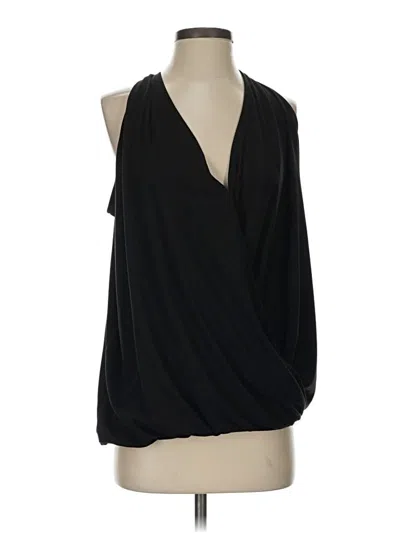 Pre-owned Zenana Sleeveless Blouse In Black