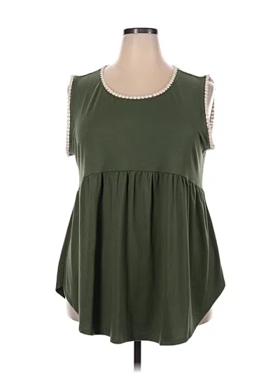 Pre-owned Zenana Sleeveless Top Green Crew Neck Tops