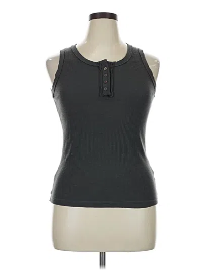 Pre-owned Zenana Sleeveless T-shirt In Gray