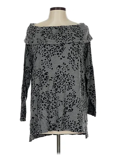 Pre-owned Zenergy By Chico's 3/4 Sleeve T-shirt In Gray