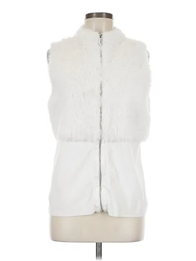 Pre-owned Zenergy By Chico's Faux Fur Vest In White