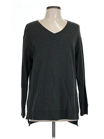 Pre-owned Zenergy By Chico's Long Sleeve T-shirt In Gray