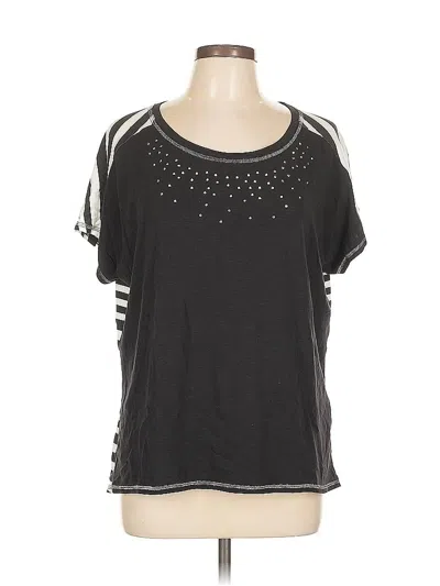 Pre-owned Zenergy By Chico's Short Sleeve T-shirt In Black