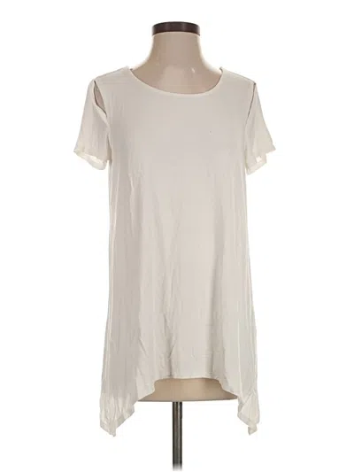 Pre-owned Zenergy By Chico's Short Sleeve T-shirt In Ivory