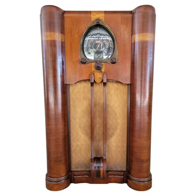 Pre-owned Zenith Console Radio Model 9-s-262 Circa. 1938 In Brown