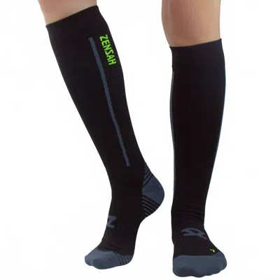 Zensah Unisex Featherweight Compression Socks Ultralight In Black