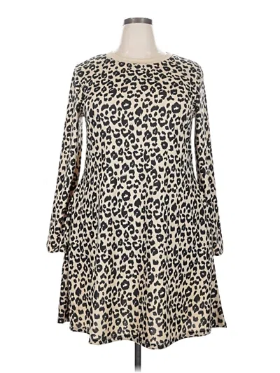 Pre-owned Zesica Casual Dress In Tan