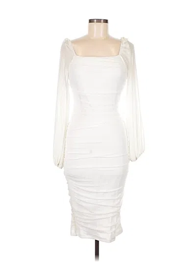 Pre-owned Zesica Cocktail Dress In Ivory