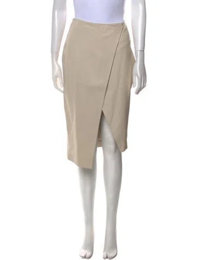 Pre-owned Zeynep Arcay Lambskin Knee-length Skirt In Neutral
