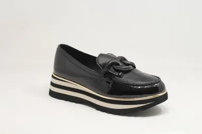 Ziera Women's Eaila Loafer In Black