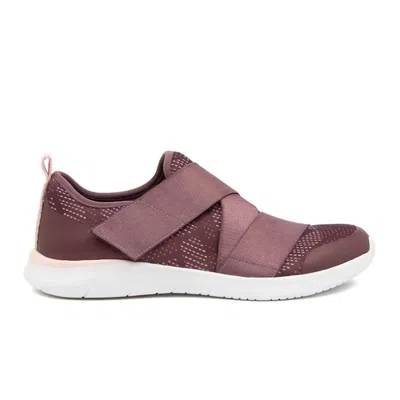 Ziera Women's Farrell Wide Sneaker In Wine Neoprene In Burgundy